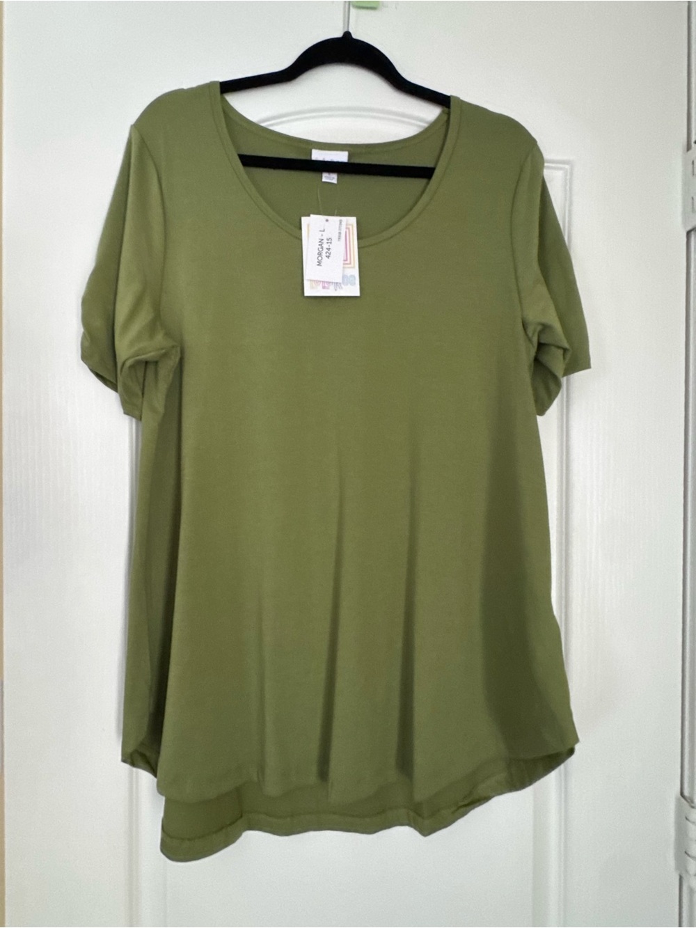 LuLaRoe Morgan  Size Large Olive Green Scoop Neck Short Sleeve Top